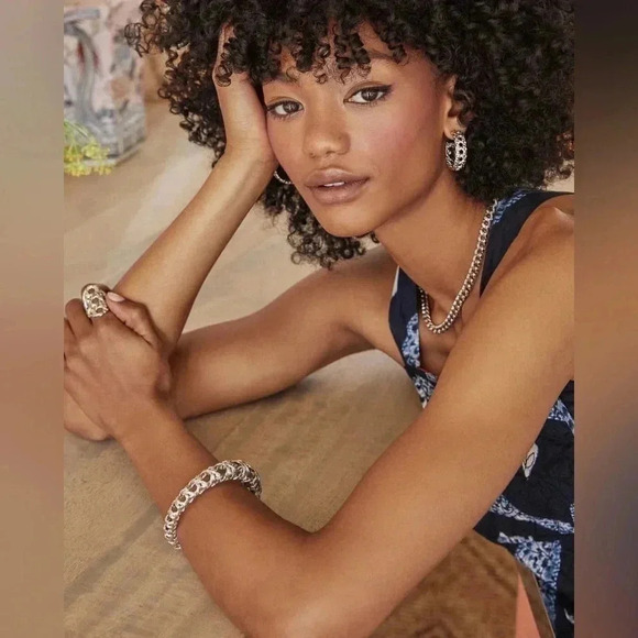 Kendra Scott Natalie Bangle Bracelet in Silver - Picture 1 of 4